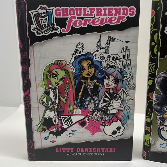 Monster High GHOULFRIENDS forever 1,2,4 lot - Picture 2 of 8